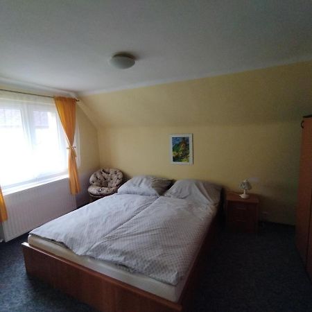 Apartman Se Zahradou Krnov Eksteriør billede
