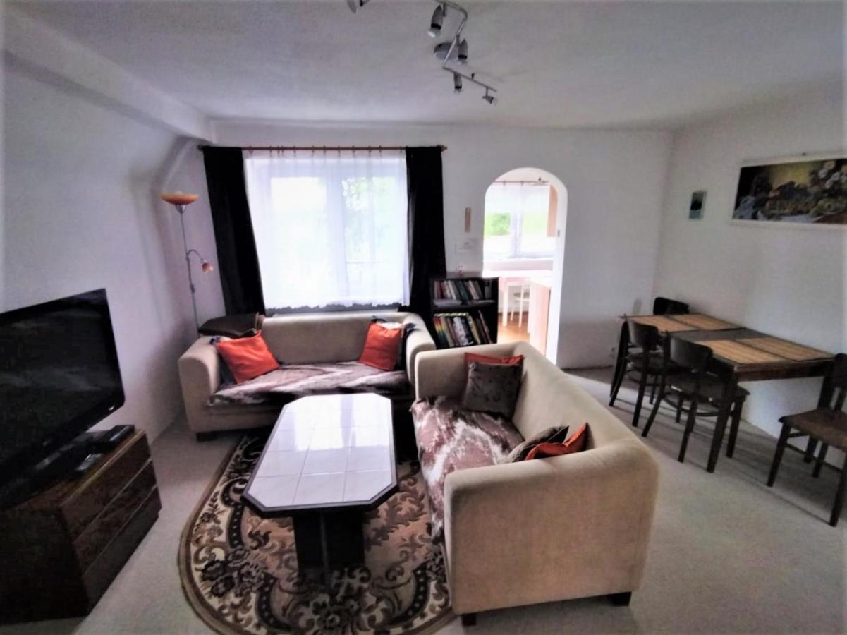 Apartman Se Zahradou Krnov Eksteriør billede